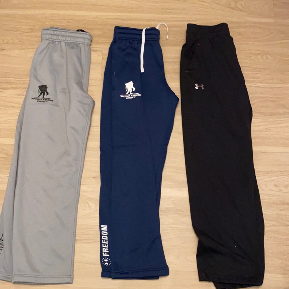 Bundle of 3 UA pants